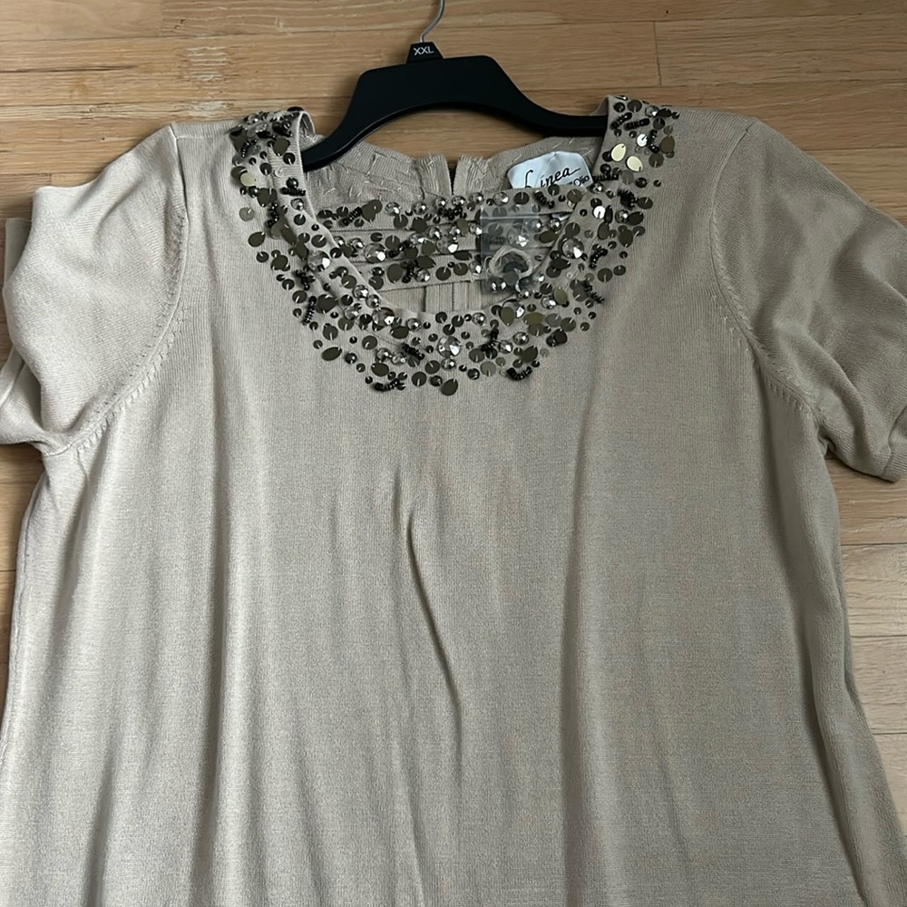 Women’s dress